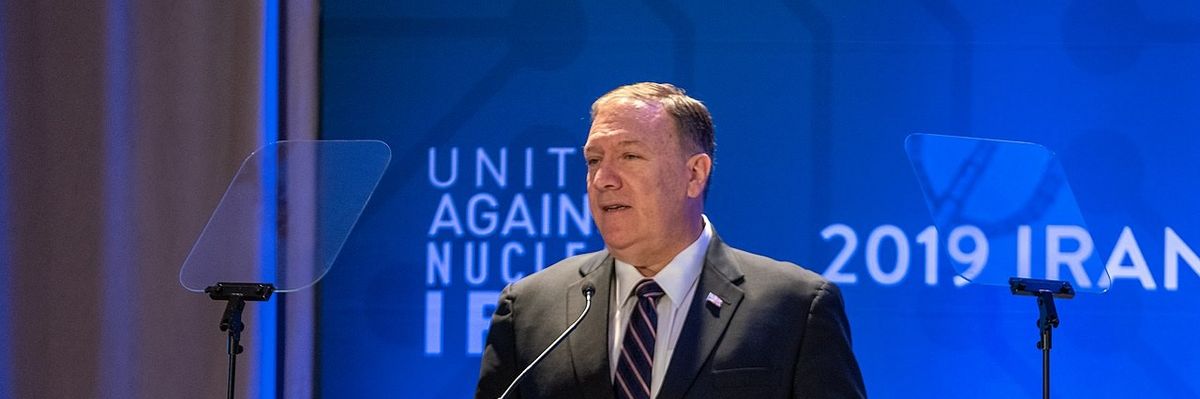 1280px-secretary_pompeo_delivers_keynote_remarks_at_united_against_nuclear_iran’s_2019_iran_summit_48793609858