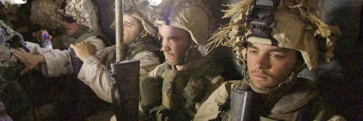 2001-12-10t120000z_1745375631_rp2driqvfvab_rtrmadp_3_afghanistan-attacks-marines