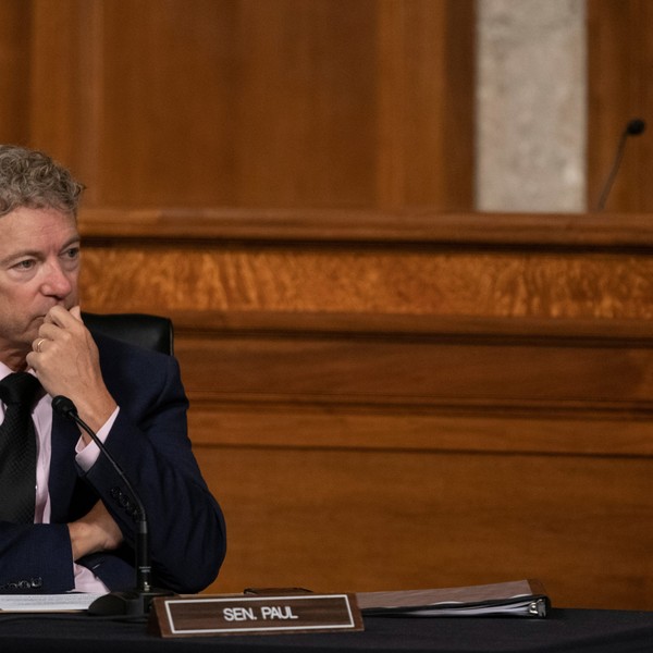 2020-09-23t155218z_20709791_rc2f4j9ad172_rtrmadp_3_health-coronavirus-usa-hearing-scaled