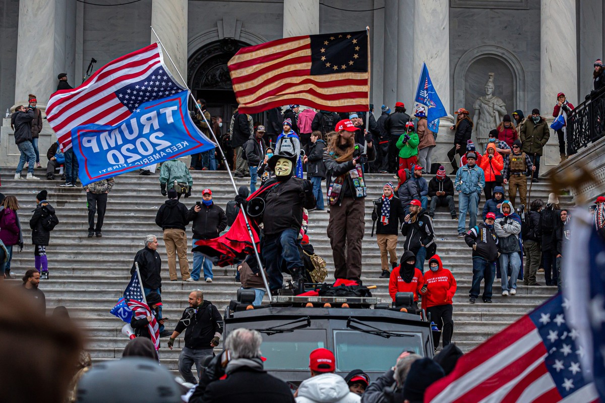 2021-01-06t222915z_742304352_mt1sipa0006lnfu3_rtrmadp_3_sipa-usa-scaled