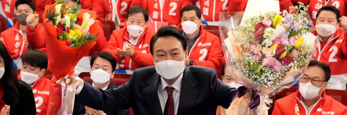 2022-03-09t201257z_1364621158_rc27zs97l1vr_rtrmadp_3_southkorea-election-scaled