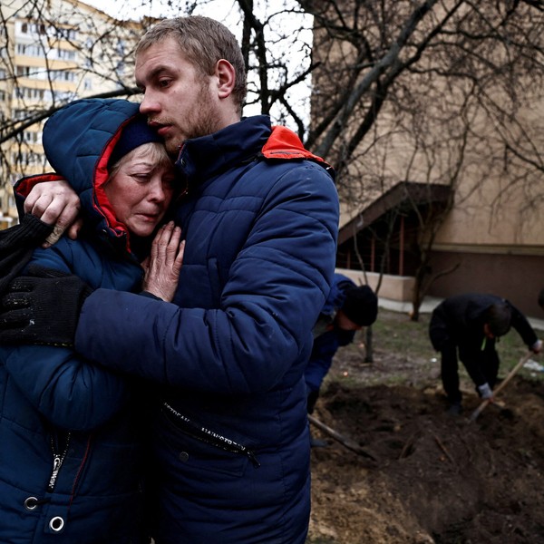 2022-04-07t100926z_1_lynxnpei360hk_rtroptp_4_ukraine-crisis-bucha-scaled