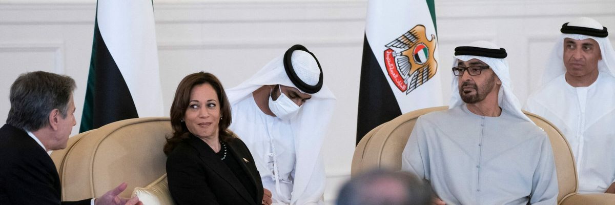 2022-05-16t192205z_289428483_rc2d8u91lt19_rtrmadp_3_emirates-politics-president-scaled-e1652753356882