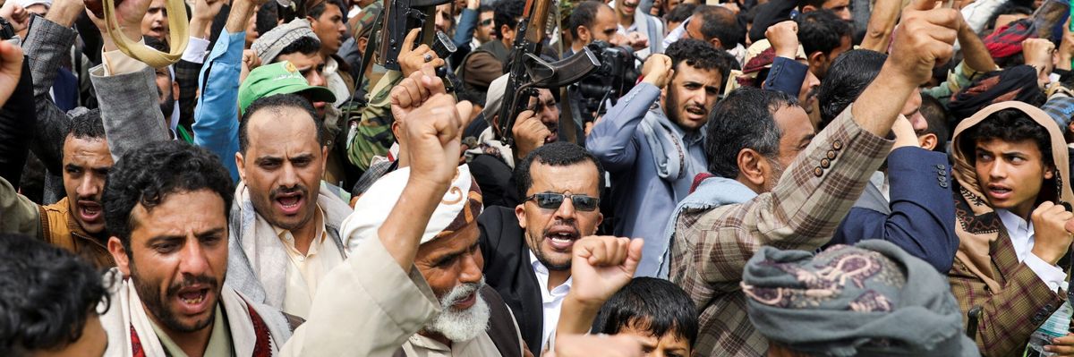 2022-08-08t101755z_1102003155_rc27sv925s1f_rtrmadp_3_religion-ashura-yemen-scaled