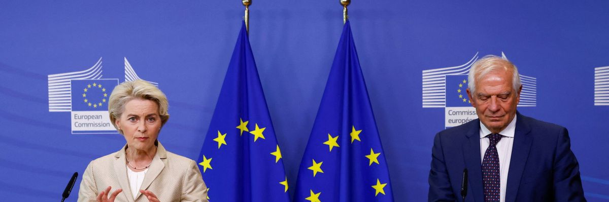 2022-09-28t142255z_1880826059_rc2eqw9uoler_rtrmadp_3_ukraine-sanctions-eu-sanctions-vonderleyen-scaled