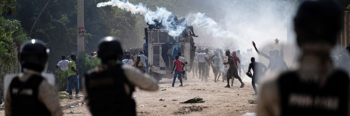 2022-10-17t230300z_1631042723_rc223x9i60hy_rtrmadp_3_haiti-politics-scaled