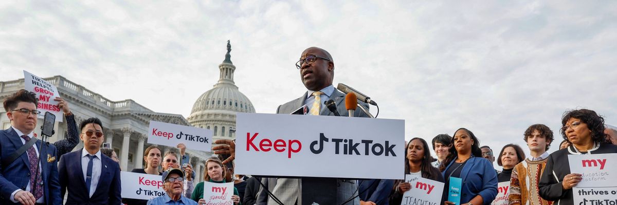 2023-03-22t225531z_2075102719_rc23zz9kf6lf_rtrmadp_3_usa-china-tiktok-congress-scaled