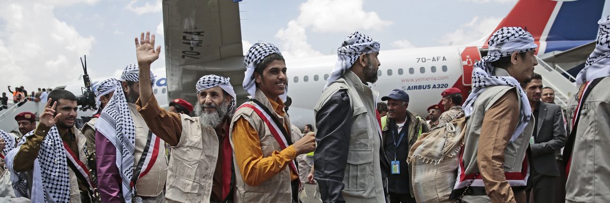 2023-04-14t130305z_1681477380_dpaf230414x911x009617_rtrfipp_4_politics-conflict-unrest-scaled