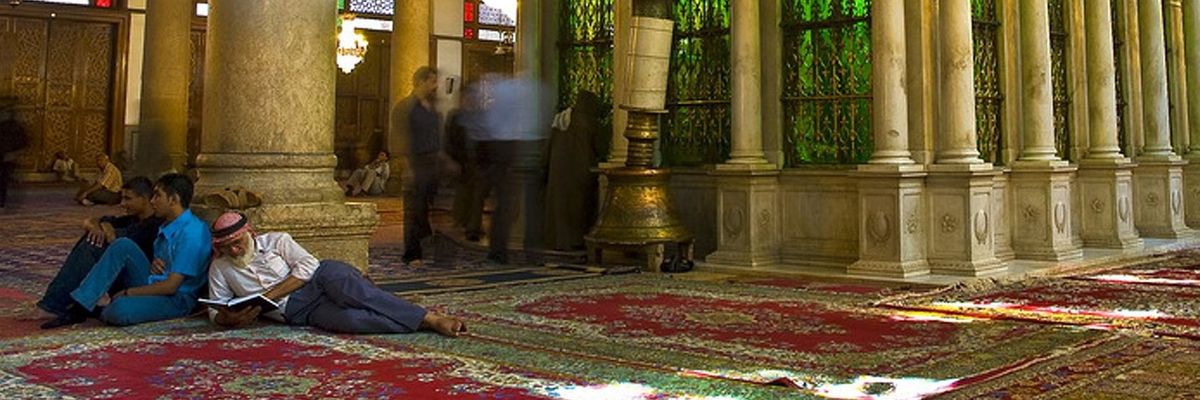 2048px-shrine_of_john_the_baptist_great_umayyid_mosque_damascus