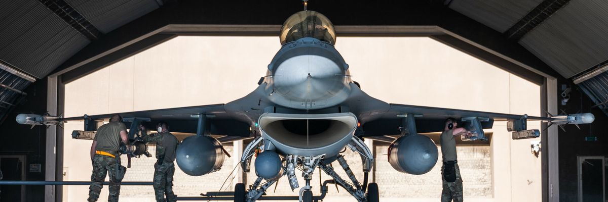 211207-f-lc363-1065c-scaled