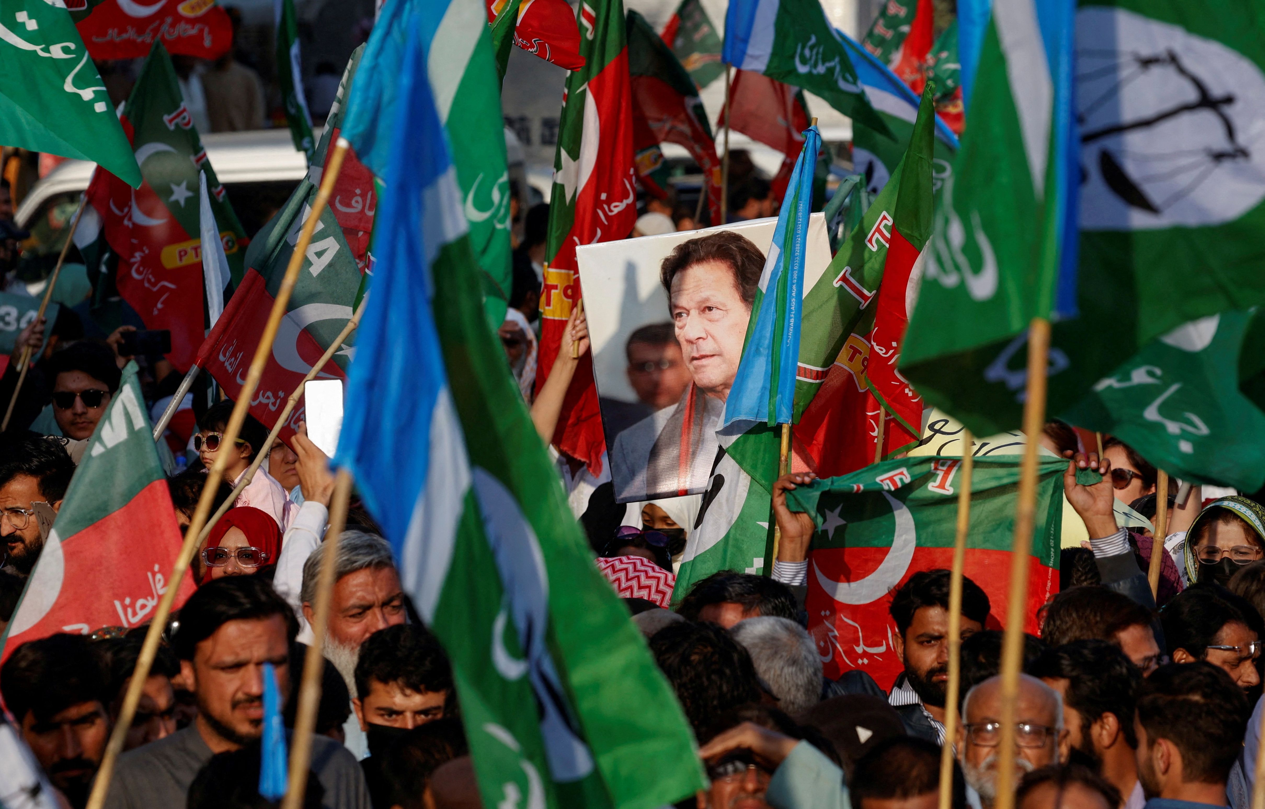 Pakistan's democracy hanging by a thread