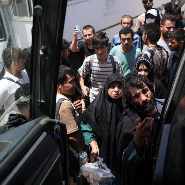 Afghan deportations Iran