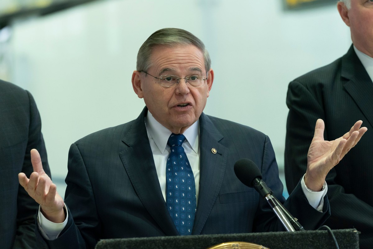 As Pelosi Taiwan visit looms, Menendez bill would 'gut' One China policy