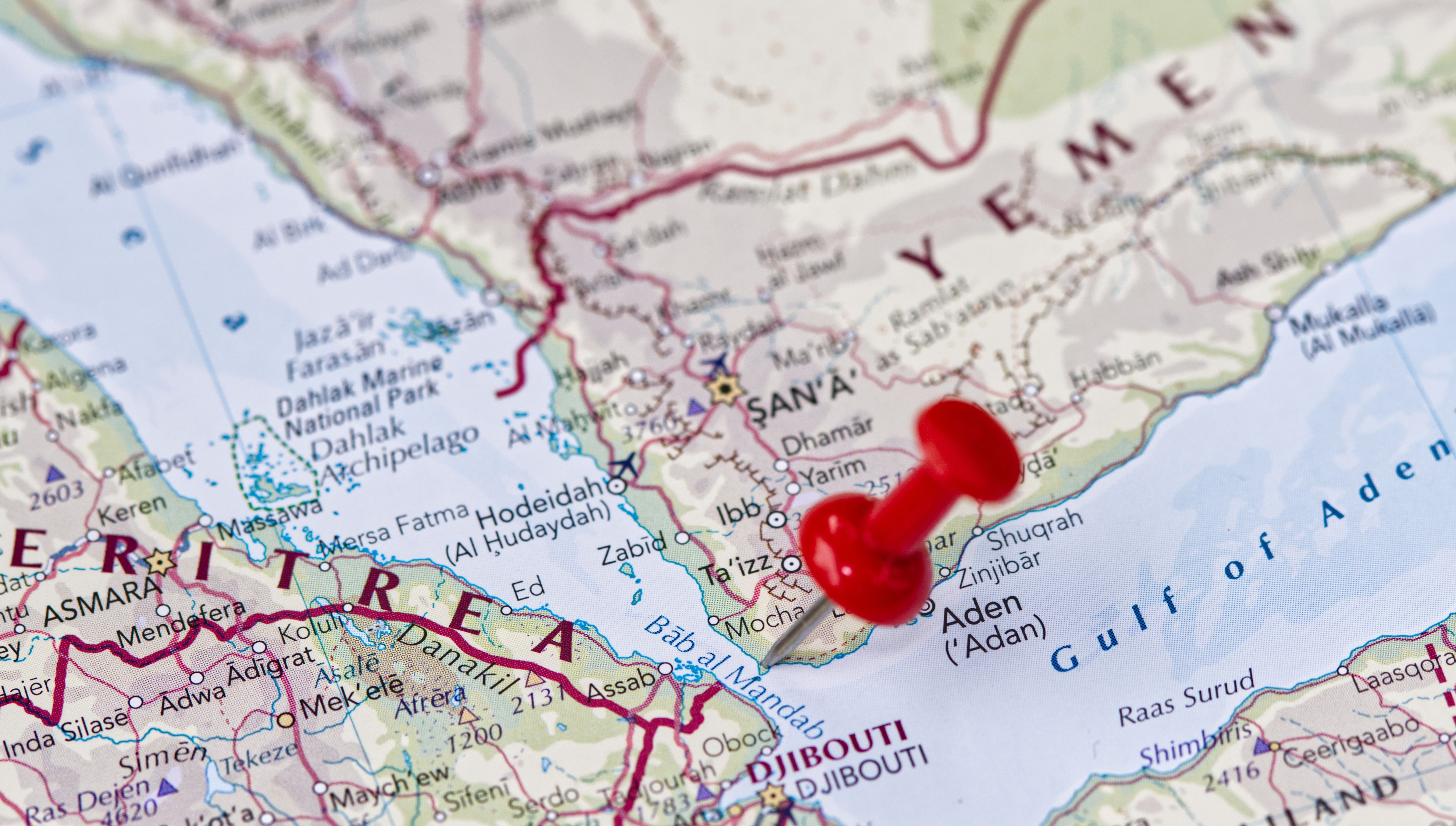 Houthi rivals in Yemen want to exploit Red Sea rift