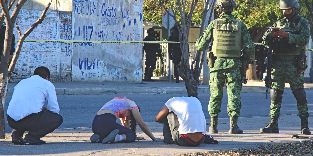 drug cartels mexico military