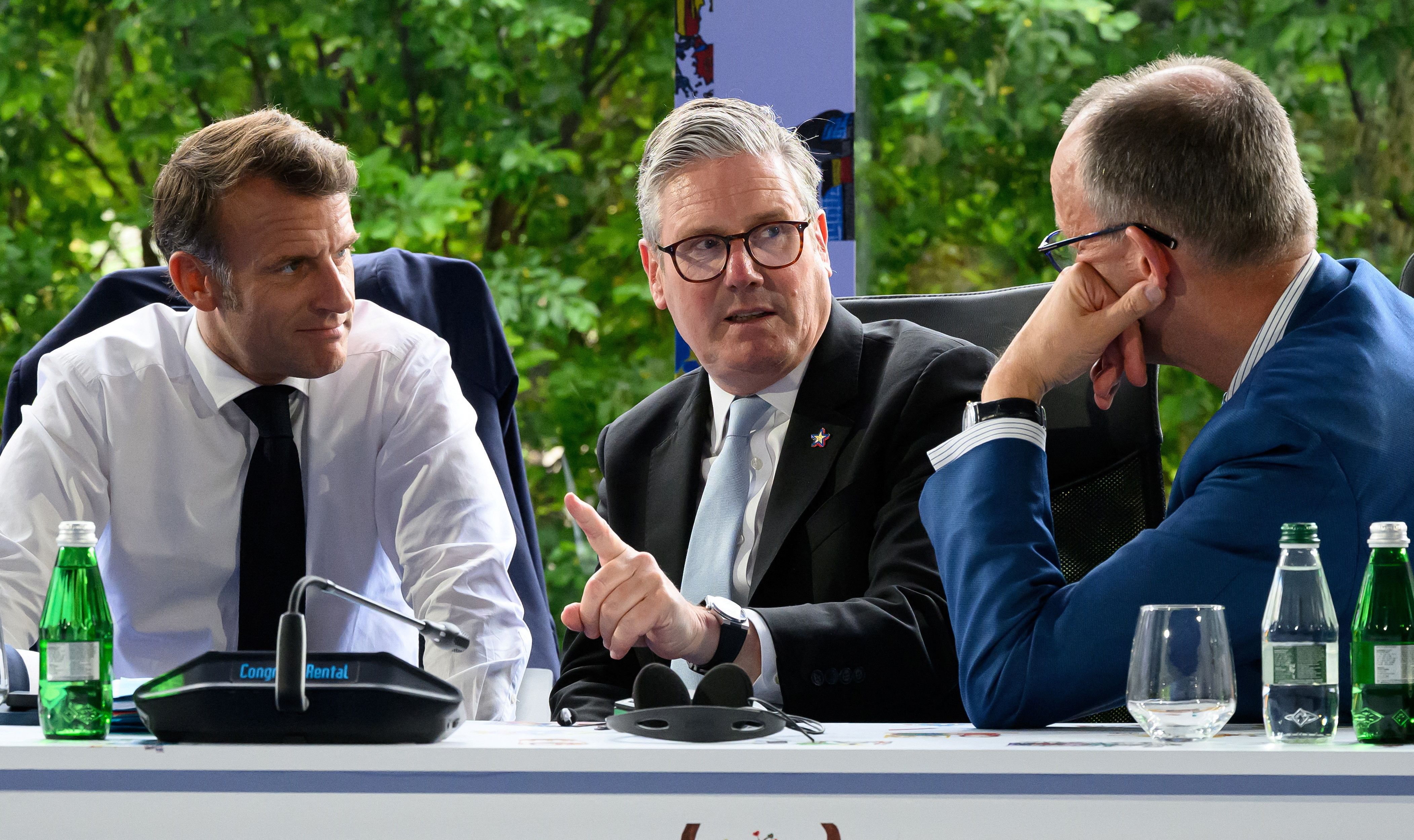 Emmanuel Macron,  Keir Starmer, Friedrich Merz