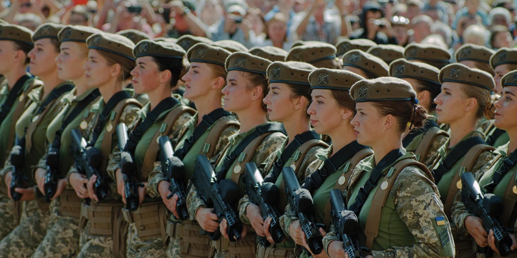 Female Ukrainian soldiers march during a parade in honor of Ukraine's independence day in Kyiv