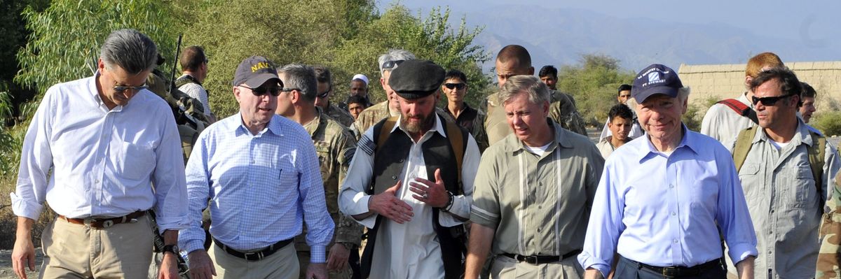 Flickr_-_dvidshub_-_senators_visit_special_operations_forces_soldiers_in_eastern_afghanistan_image_6_of_15-scaled