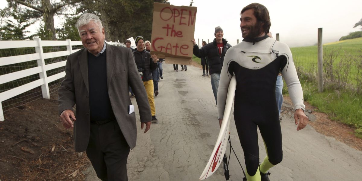 The passing of a Republican anti-war, anti-AIPAC fighter