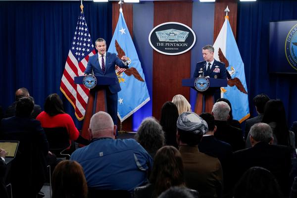 Hegseth Caine Pentagon