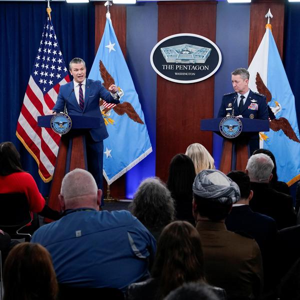 Hegseth Caine Pentagon