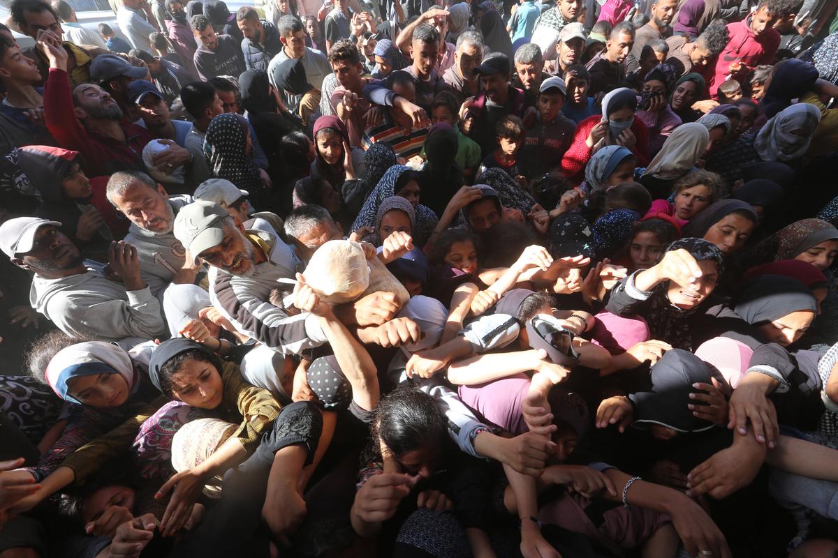 Deadline: US says Israel failing in aid efforts. What happens now?