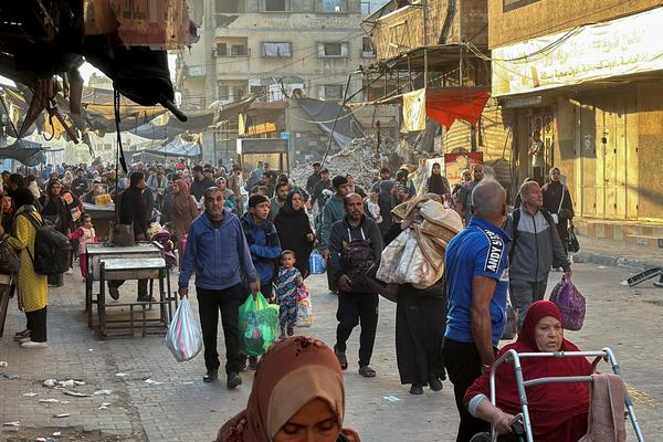 Gaza ceasefire hanging by a thread