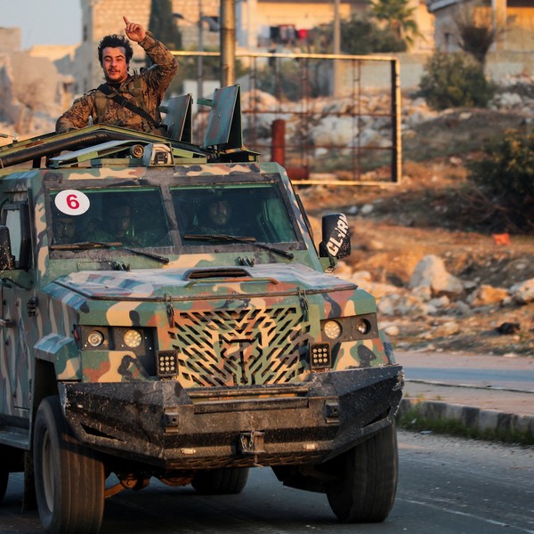 Rebels seize on Assad weakness, attack Aleppo