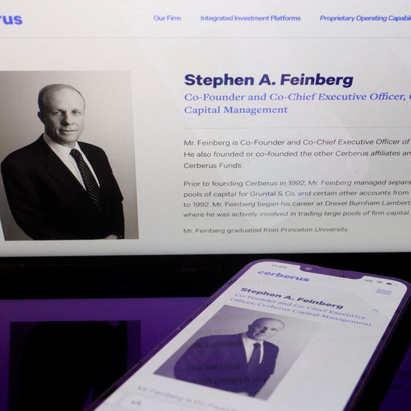 Billionaire tied to shady military ops could be no. 2 Pentagon pick