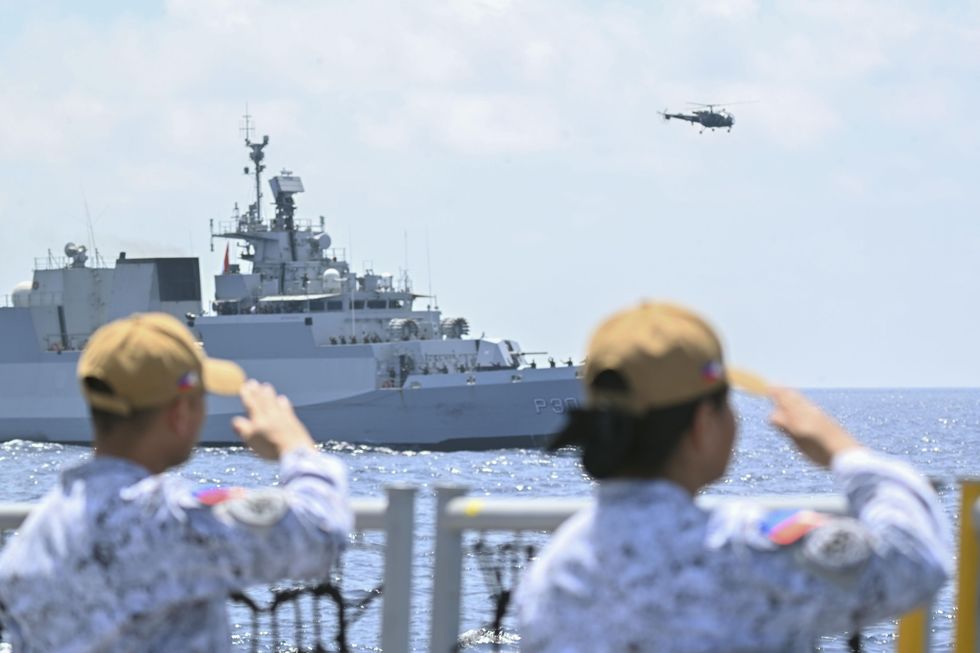Why can't the US get Southeast Asia's support in the South China Sea?
