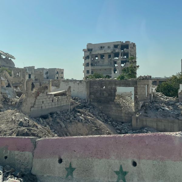 Senate votes to lift crippling sanctions on Syria