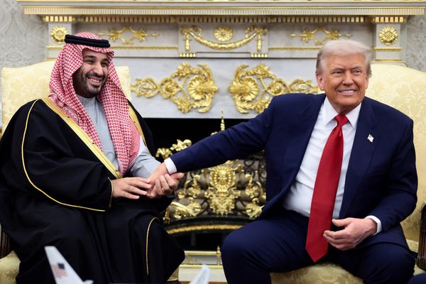 Trump lauds Saudi crown prince, slams Khashoggi as 'controversial'