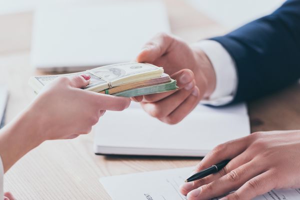 Experts at oil & weapons-funded CSIS: 'Go big' in Venezuela