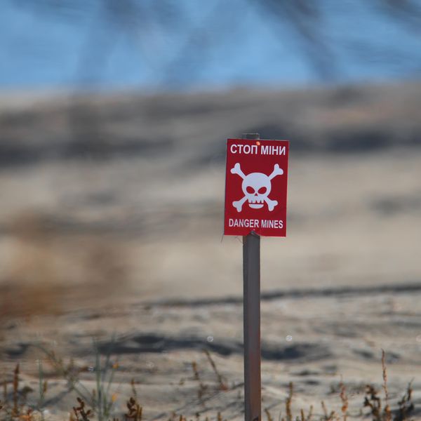 What use is a mine ban treaty if signers at war change their minds?