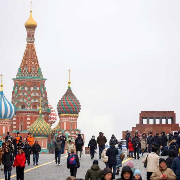 Why Russians haven't risen up to stop the Ukraine war