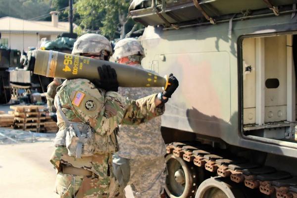 New US cluster bombs pose ‘severe, foreseeable dangers’