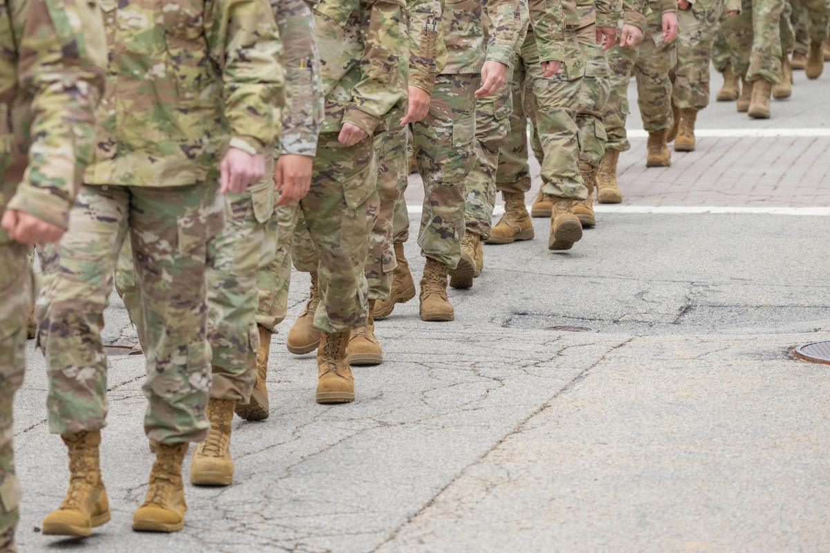 Veterans urge Trump to reject war with Iran