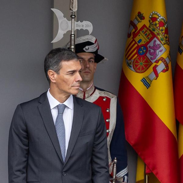 On Iran, Spain's Sanchez rises above the bowed heads of Europe