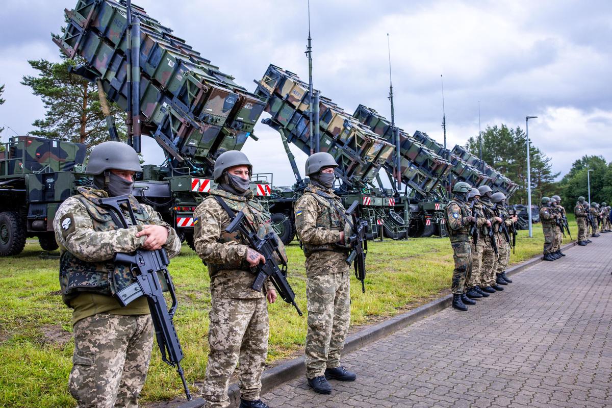 Ukraine wants to make its own Patriot missiles. That's a bad idea.