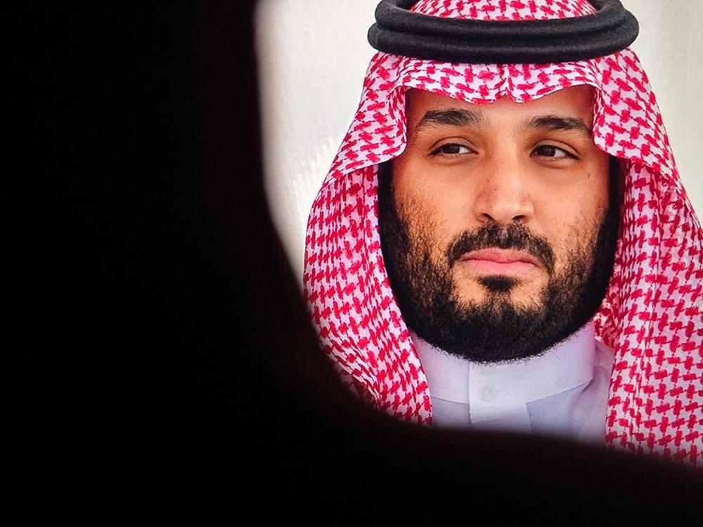 Gulf State Catch-22: Time to drop US as chief security guarantor?