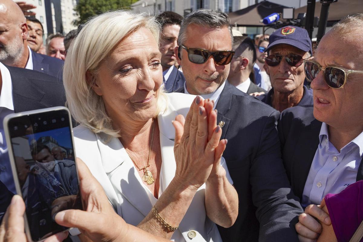 Euroskeptics in France, Germany suddenly gain steam in elections