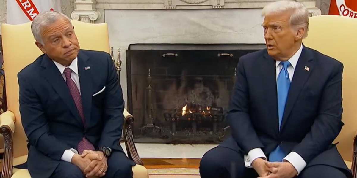 Jordan’s Abdullah at White House, looking down the barrel of a gun