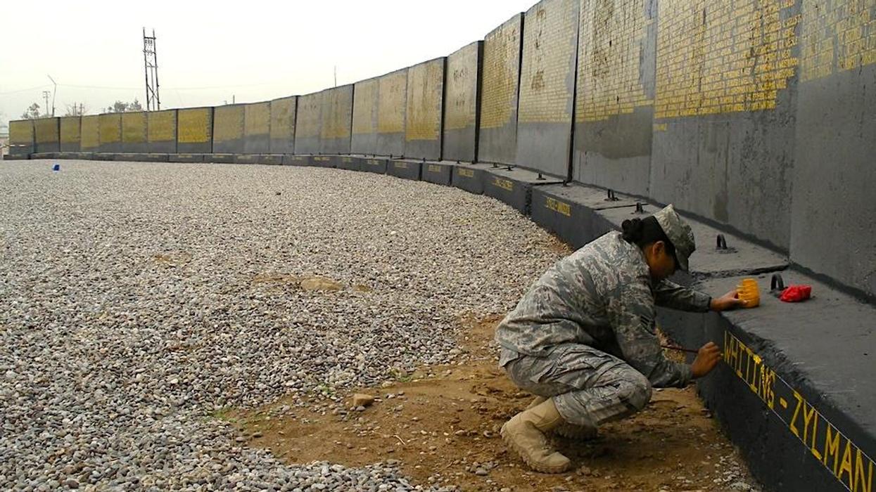 Iraq War memorial wall