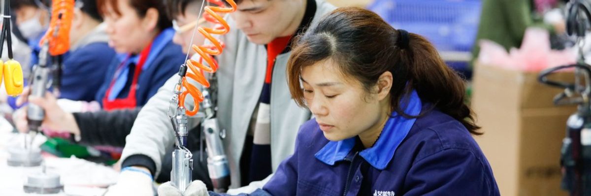 Biden chooses to keep Trump China tariffs right where they are