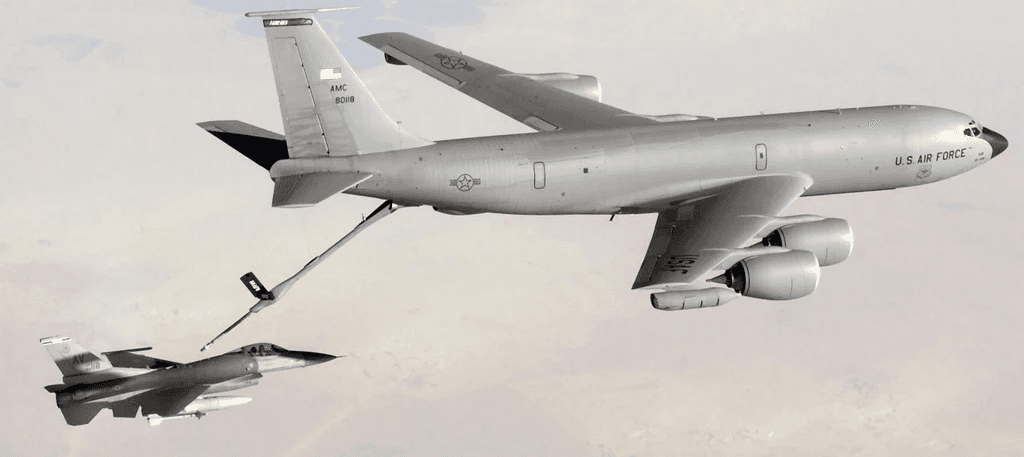 KC-135 Stratotanker