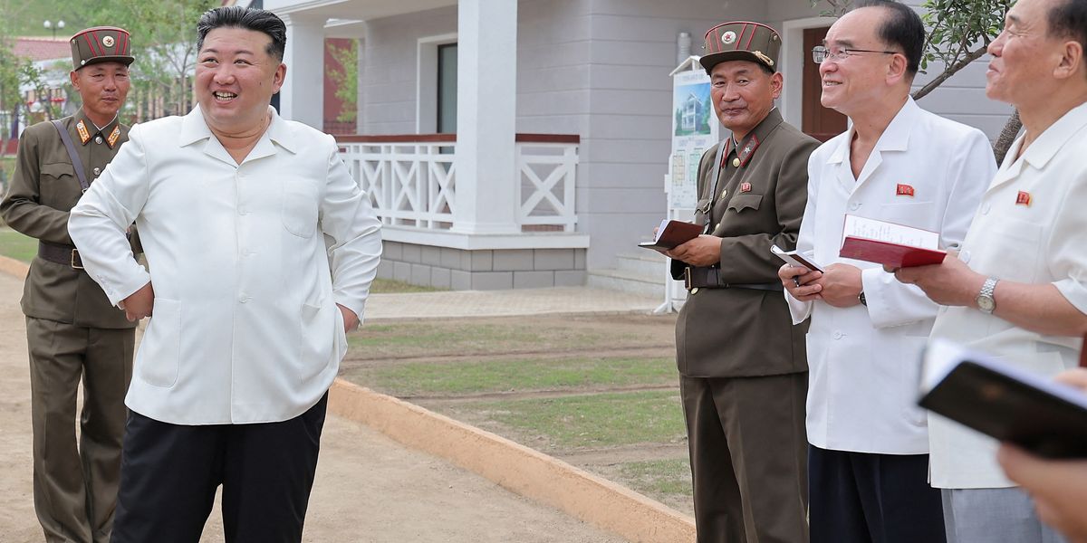 Kim Jong Un is nuking up and playing hard to get