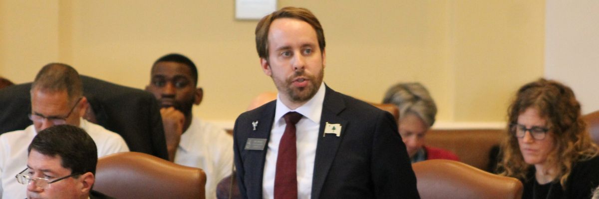 Mainer going viral for passionate speech against Ukraine resolution