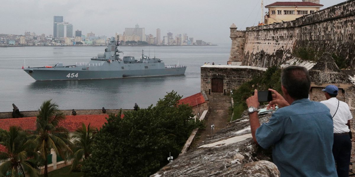 Russian warships are in Cuba, try not to overreact