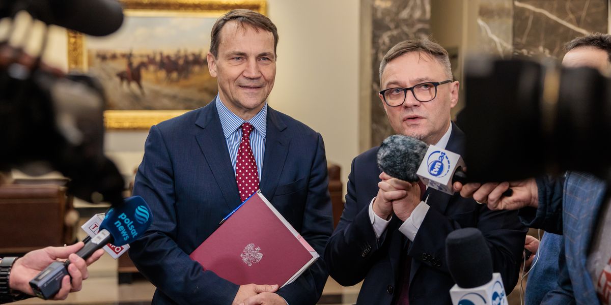Pranked Sikorski says quiet part out loud about Kyiv's EU challenge