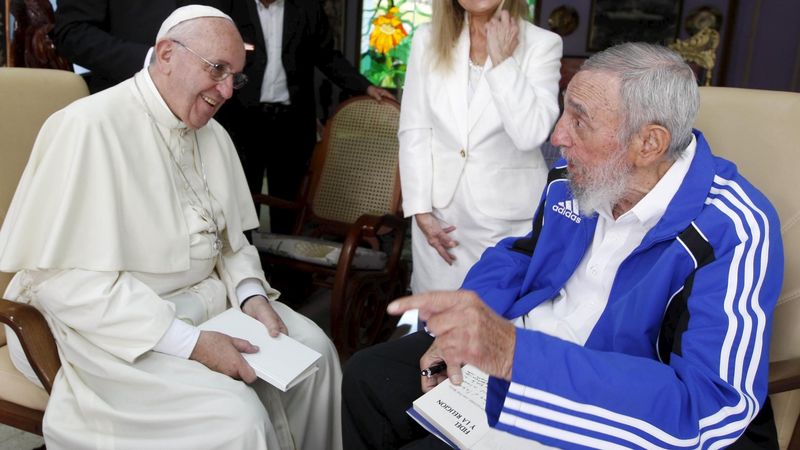 Πάπας Φραγκίσκος Φιντέλ Κάστρο